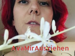 AvaMirAusziehen