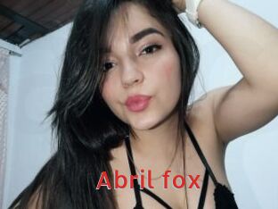 Abril_fox