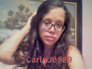 CarlyJ6989