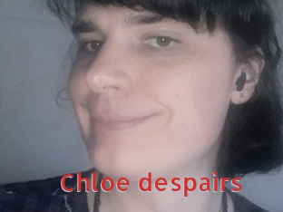 Chloe_despairs