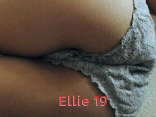 Ellie_19