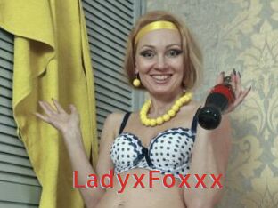 LadyxFoxxx