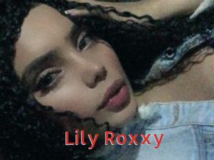 Lily_Roxxy