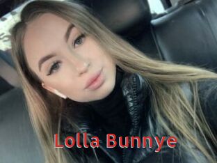 Lolla_Bunnye