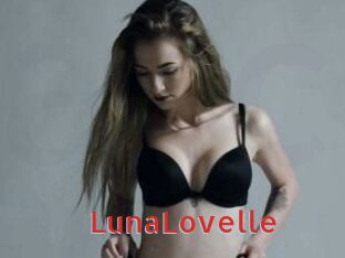 Luna_Lovelle