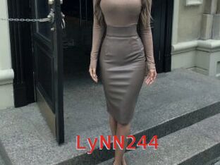 LyNN244