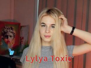 Lylya_Toxic