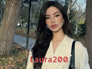 Laura200