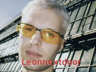 Leonnextdoor