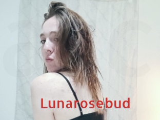 Lunarosebud