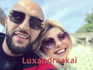 Luxandraakai