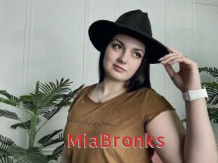 MiaBronks