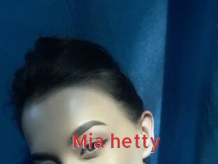 Mia_hetty