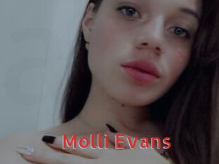 Molli_Evans