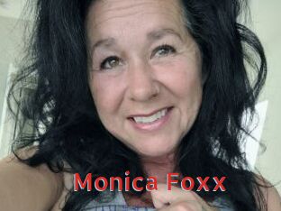 Monica_Foxx