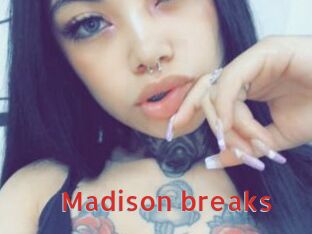 Madison_breaks