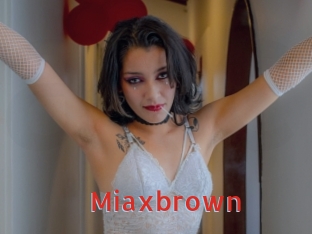 Miaxbrown