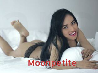 Moonpetite