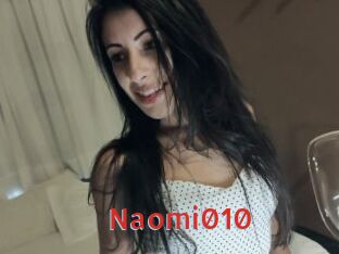 Naomi010