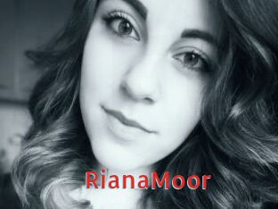 RianaMoor