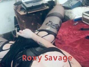 Roxy_Savage