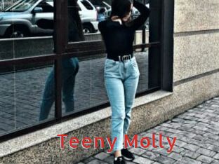 Teeny_Molly