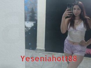 Yeseniahott88